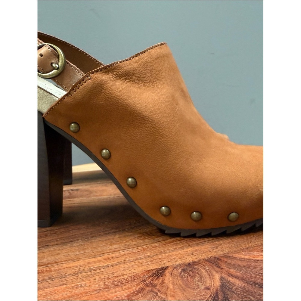 Kenneth Cole Reaction Tan Leather High Block Heel Clogs Look Away Brown 7.5 M